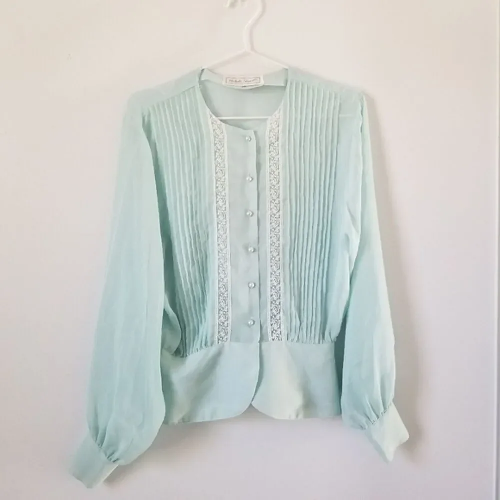 Vintage Michelle Stuart Lace Peplum Blouse (see measurements) - Picture 4 of 10